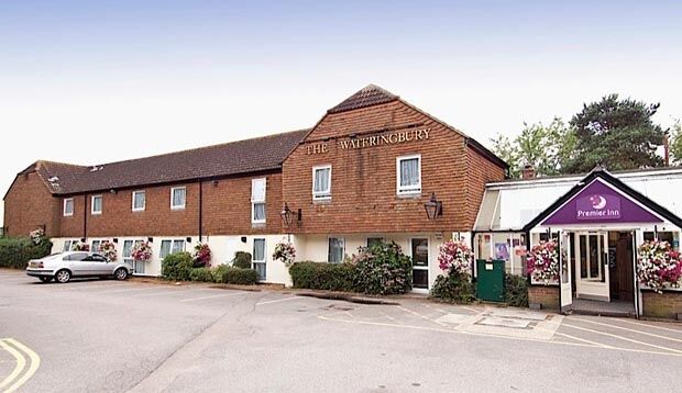 Premier Inn Maidstone Wateringbury Extérieur photo
